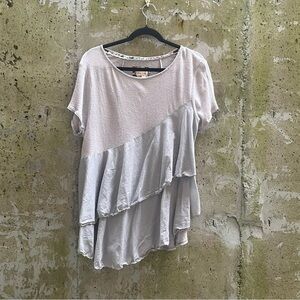 Anthropologie / Meadow Rue Layered Tunic Top in Soft Gray, Small